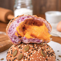 [R] Cranberry Pumpkin Purple Sourdough Bun